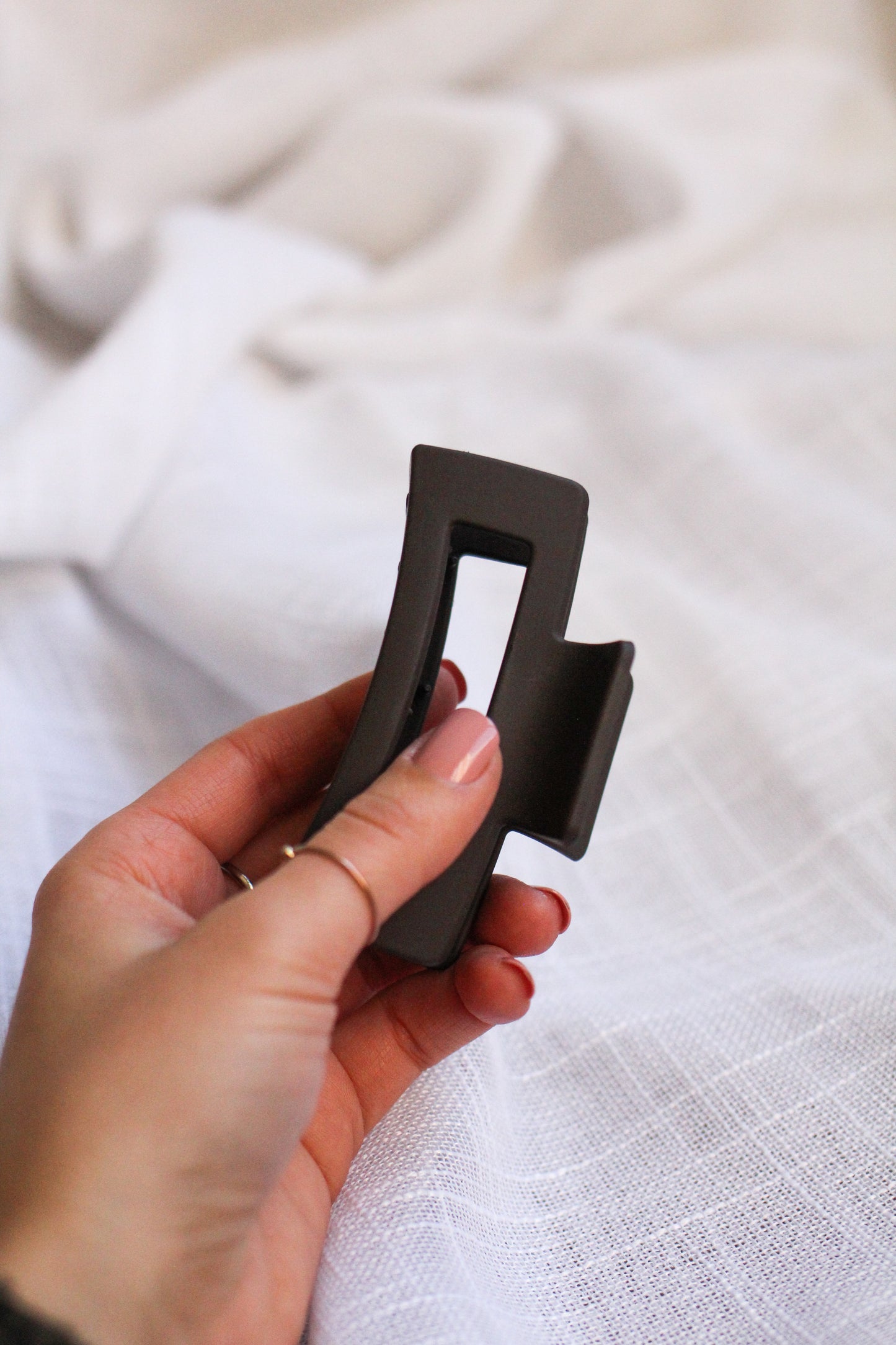 Square Claw Clip | dark brown