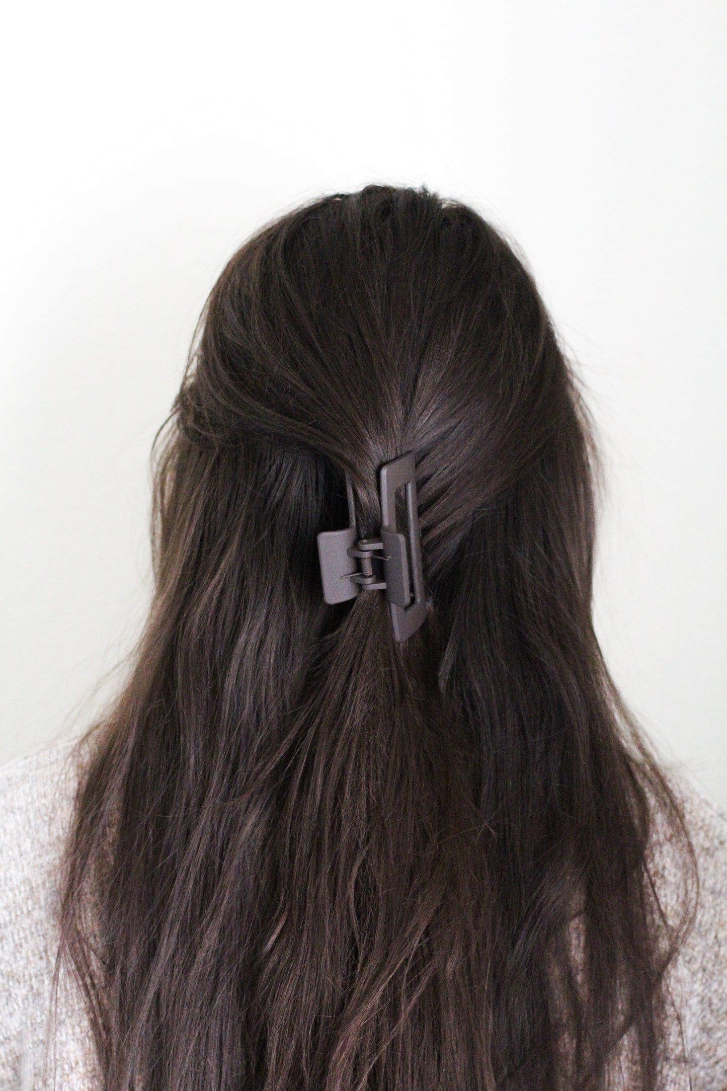 Square Claw Clip | dark brown