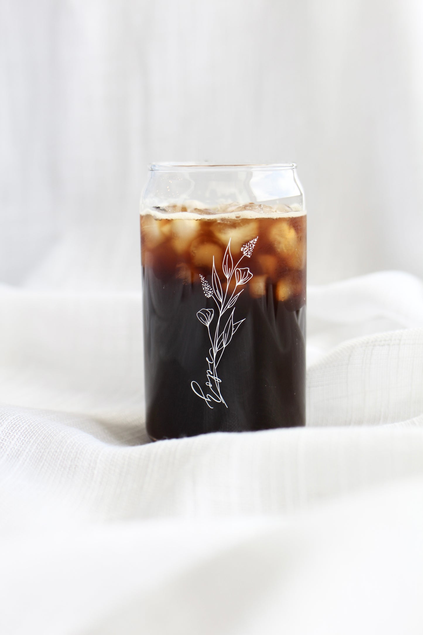 "Hope" floral can glass