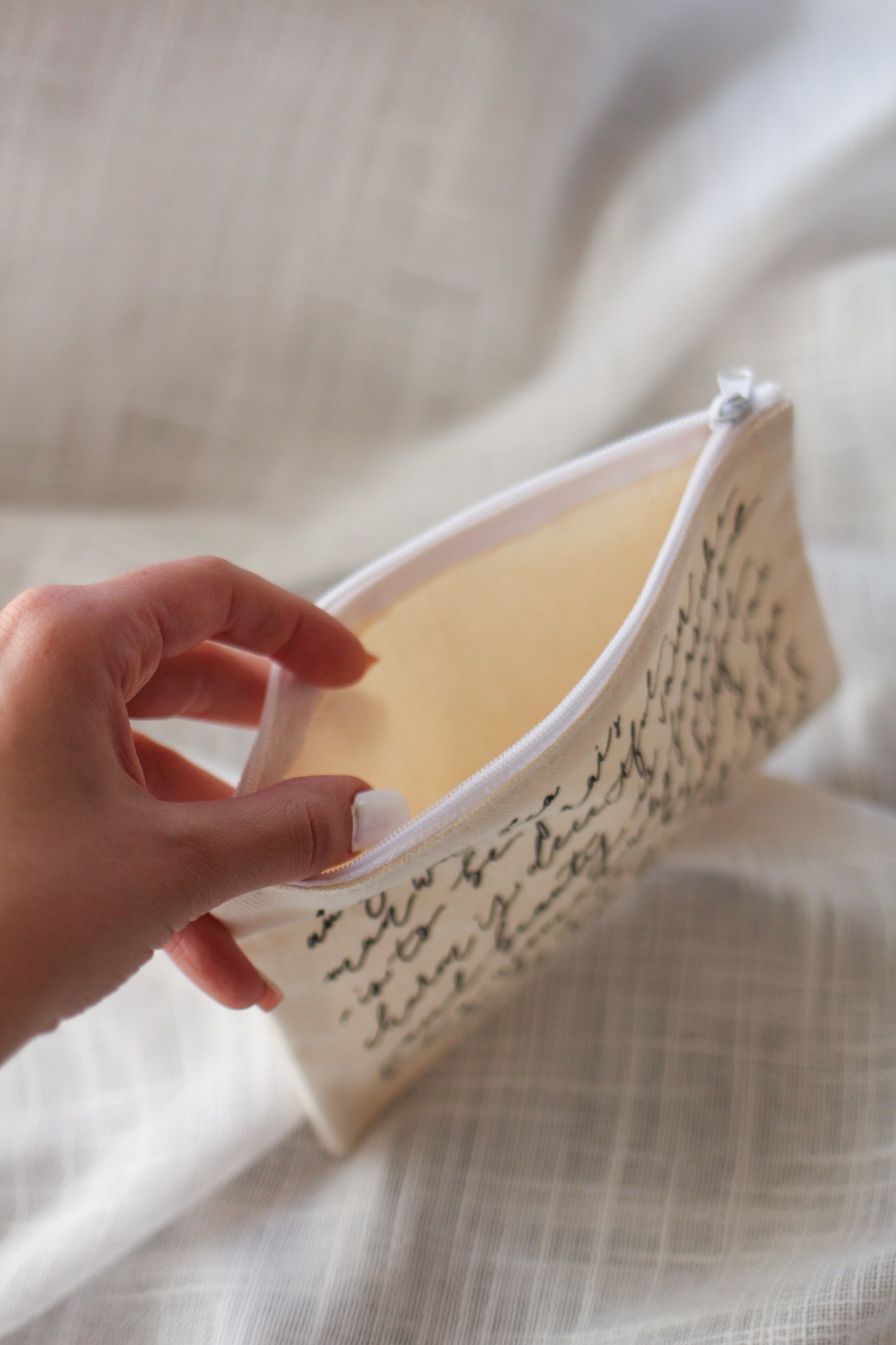 Zippered Pouch | Proverbs 31 Script