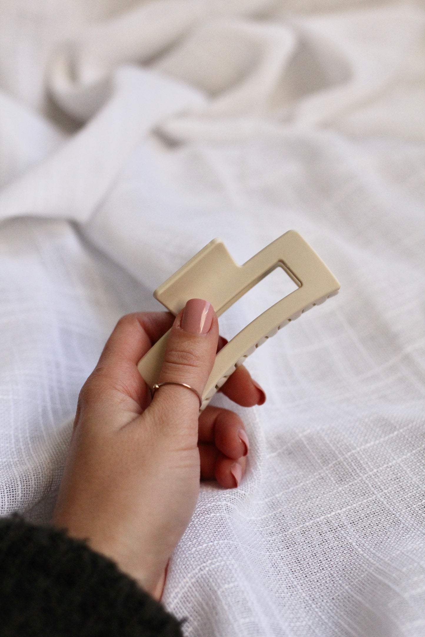 Square Claw Clip | cream