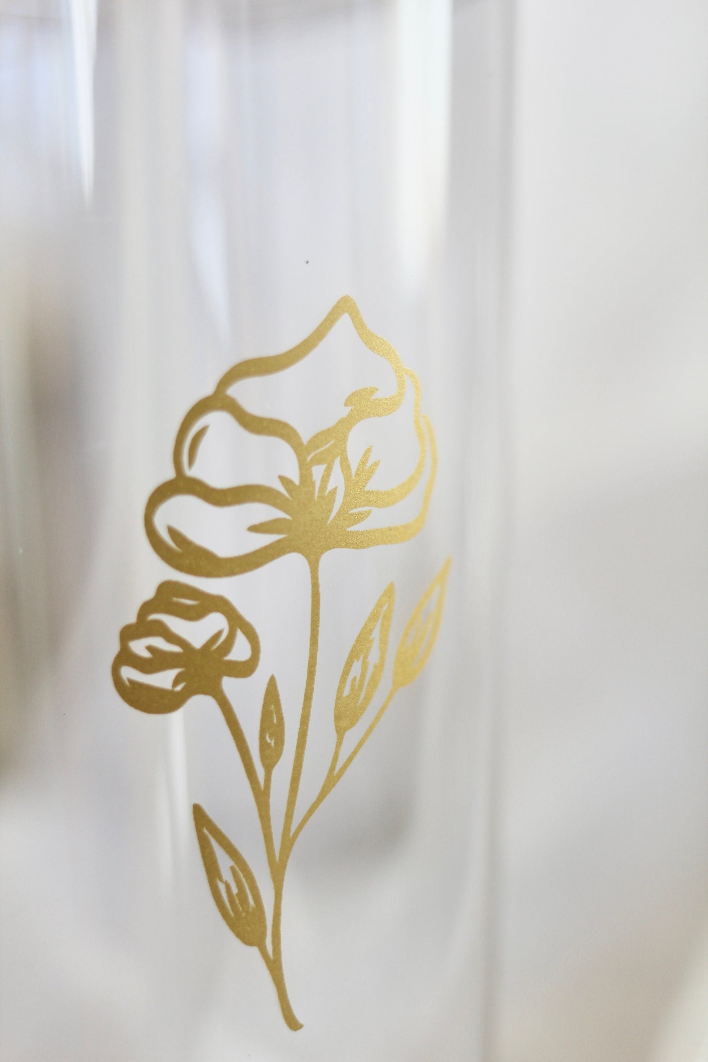 Gold Floral Tumbler with Straw