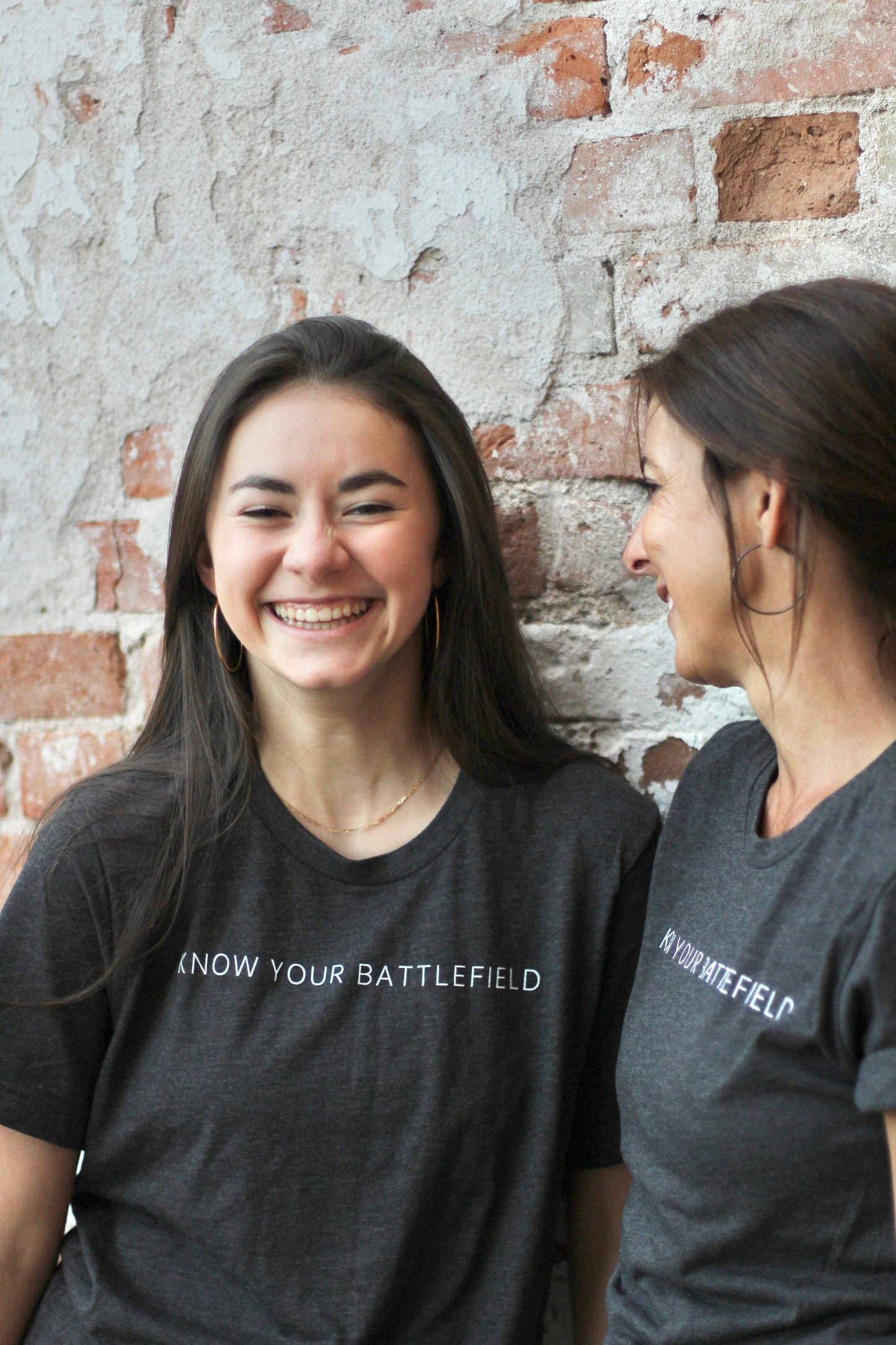 Ephesians 6:12 |  KNOW YOUR BATTLEFIELD t-shirts | Dark grey heather | Unisex