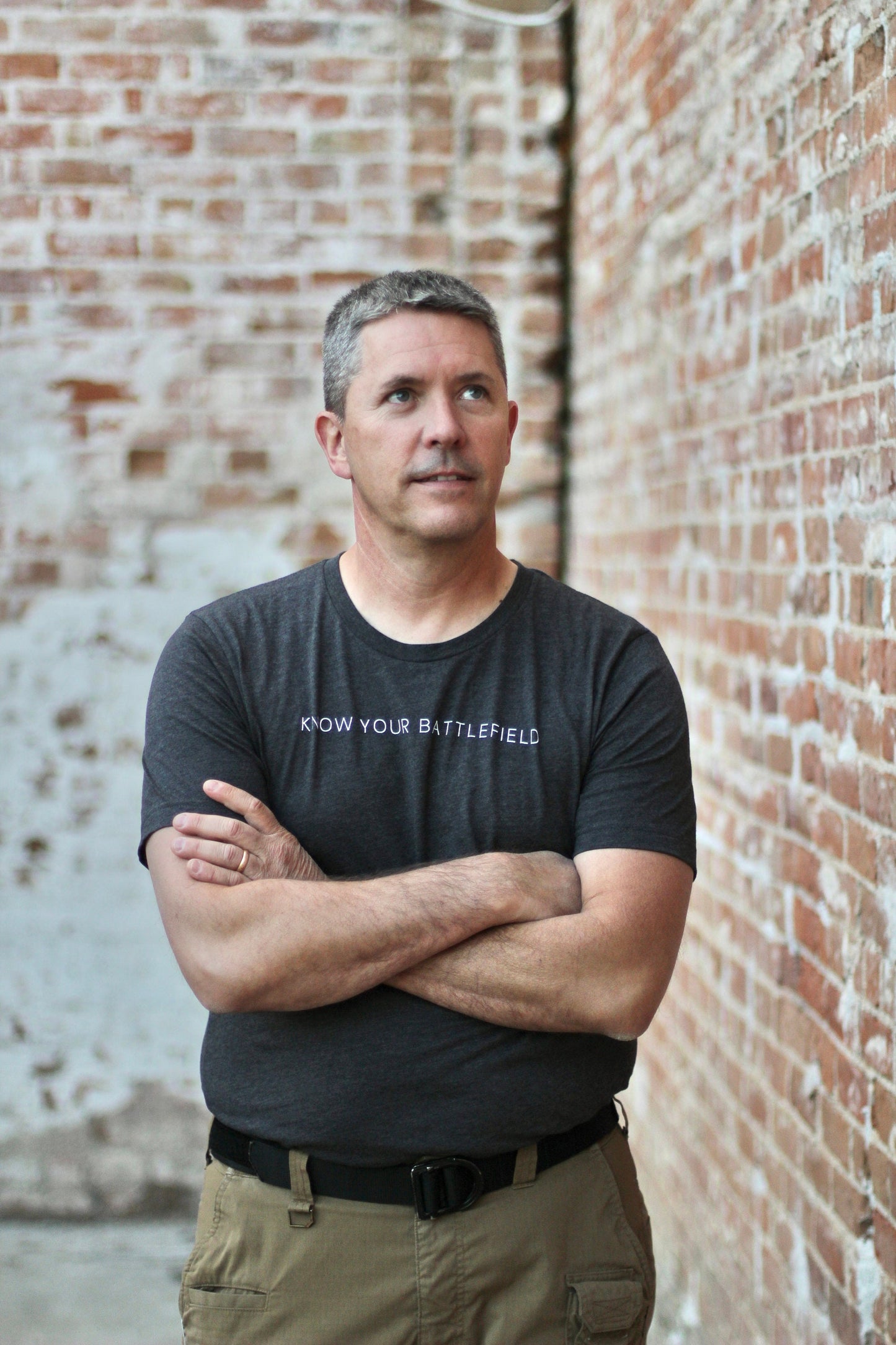 Ephesians 6:12 |  KNOW YOUR BATTLEFIELD t-shirts | Dark grey heather | Unisex